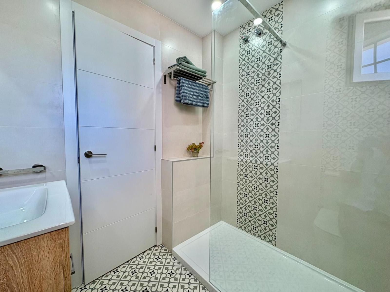 Kion Beach Appartment Mijas-Costa Малага Экстерьер фото