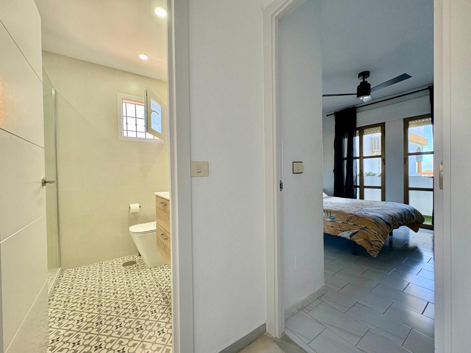 Kion Beach Appartment Mijas-Costa Малага Экстерьер фото