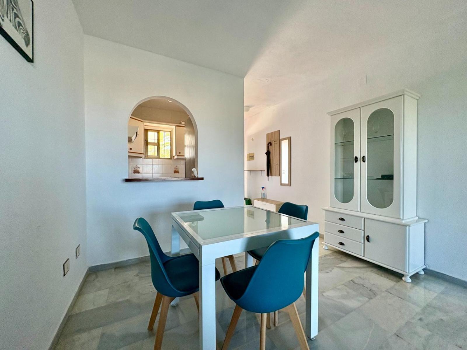 Kion Beach Appartment Mijas-Costa Малага Экстерьер фото