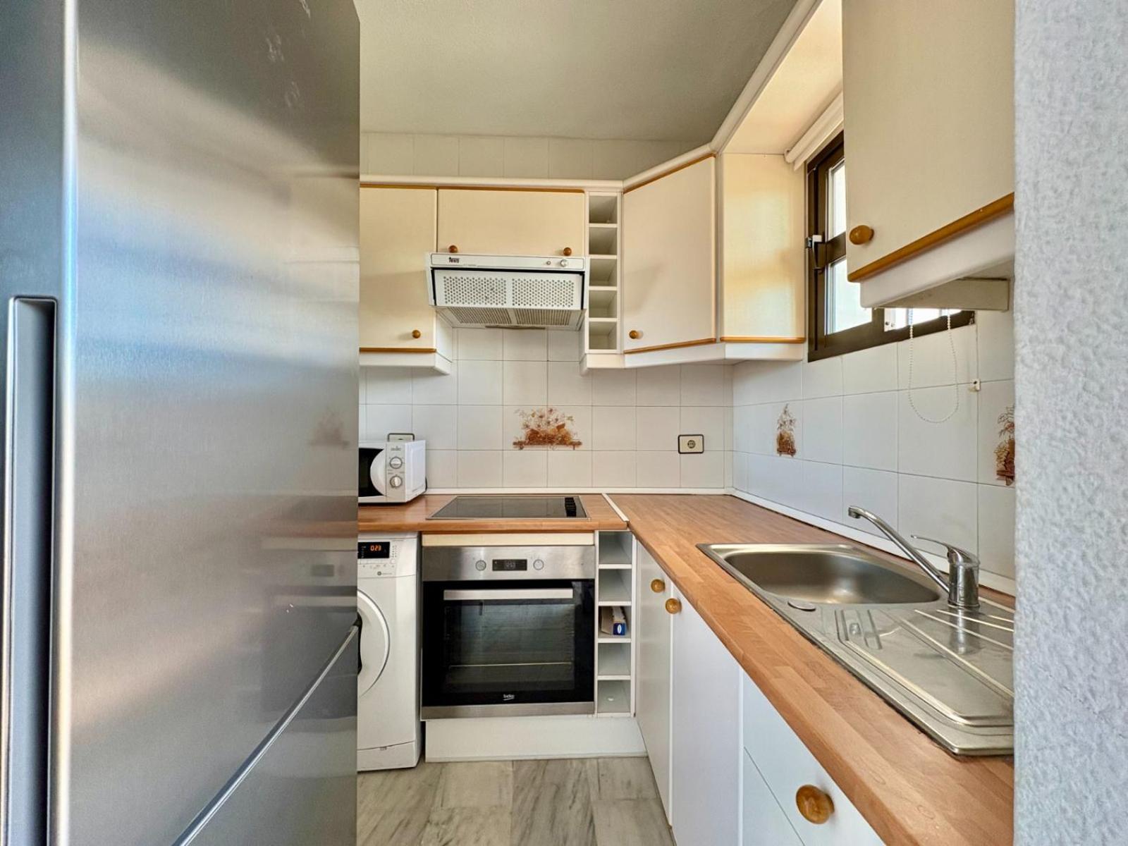 Kion Beach Appartment Mijas-Costa Малага Экстерьер фото